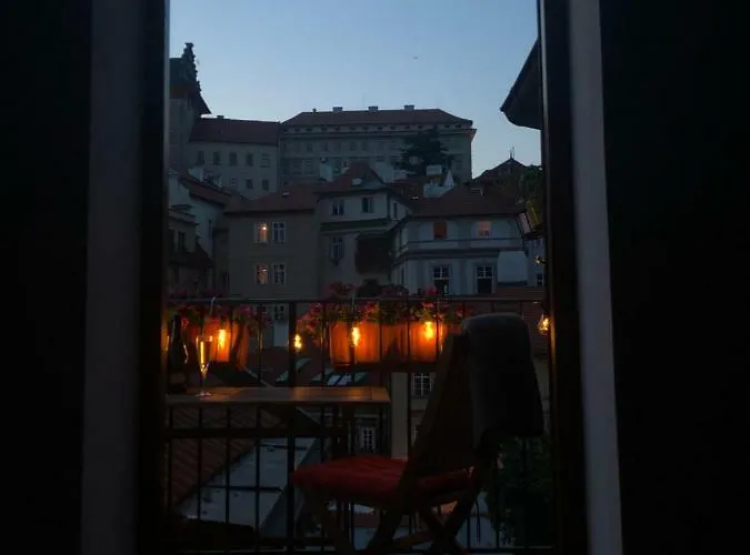 아파트 Mala Strana -piece And Quiet *